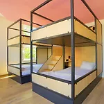 Hostel Sparks *