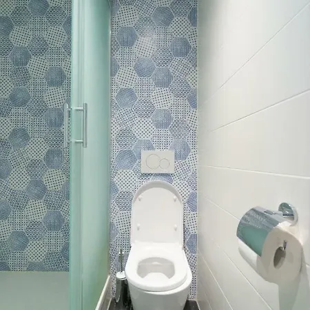 스파크 호스텔 *